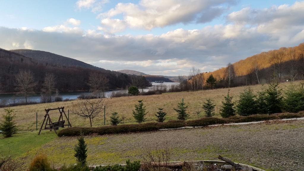 Noclegi Nad Jeziorem Myczkowieckim Solina  Room photo